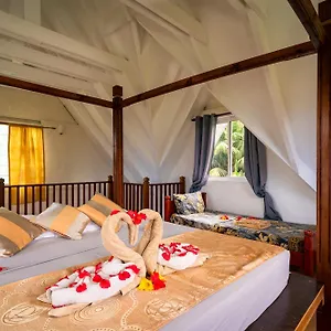 Lemongrass Lodge Beau Vallon (Mahe)